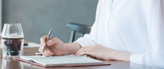 生理周期と経血量が普段と違う？生理不順について知ろうサムネイル画像